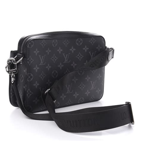 louis vuitton trio Messenger bags